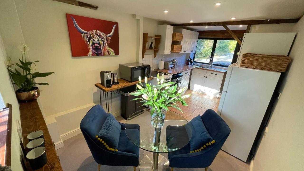 Elegant Peaceful Barn In Rural Village Setting Close To Stratford Upon Avon Exterior photo